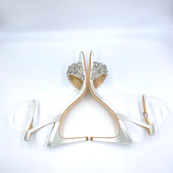 Badgley Mischka Size 10 Rider Soft White Satin‎ Jewel Dress Sandals Heels Shoes - Picture 8 of 14